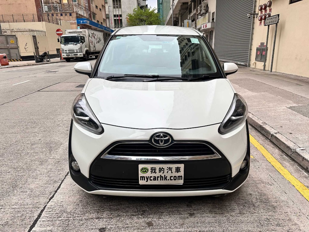 Toyota SIENTA Auto62863130054787112