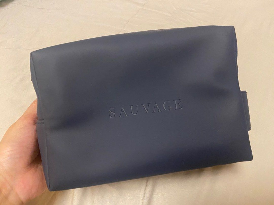 Unused: Dior pouch - authentic (Category: Luxury Bags & Wallets) located in Manila. Submitted by krishmeow (Listing ID 1358462849, Image 1). Description: Unused: Dior Complimentary pouch ‼️AVAILABLE ➡️navy blue sauvage pouch- php 500 Brand New from Dior Location: malate manila.
