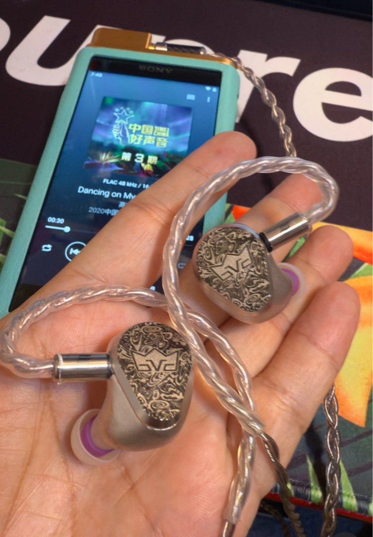 收藏耳機：純銀造工一流，帶得超舒服，限量大魔王VE品牌vision ears