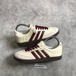 (Kategori: ) berada di . Dikirim oleh tpsneakers_ (ID iklan 1362235466, Gambar 1). Deskripsi: .