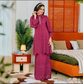 (Category: ) located in . Submitted by closet.atelier (Listing ID 1362274052, Image 1). Description: .