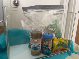 （分類：）位於 。 由 just__preloved 提交（商品編號 1362151515，圖片 1）。簡介： 。