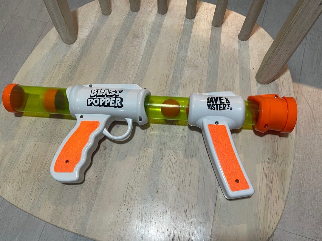 Blast popper (Category: Kids Toys) located in Pasay City. Submitted by boybuoying (Listing ID 1362186085, Image 2). Description: For 300 onli Blast popper Toy in great condition Near sm valenzuela.