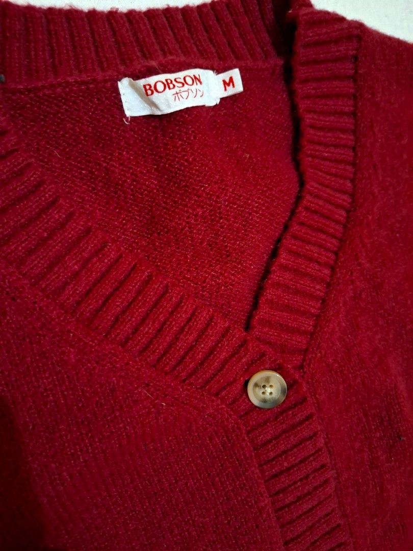 Bobson Cardigan (Category: Coats, Jackets and Outerwear) located in Manila. Submitted by dm_ca (Listing ID 1348426794, Image 2). Description: Size M on tag Color: Dark red *Color may differ due to camera exposure and monitor/screen view.*.