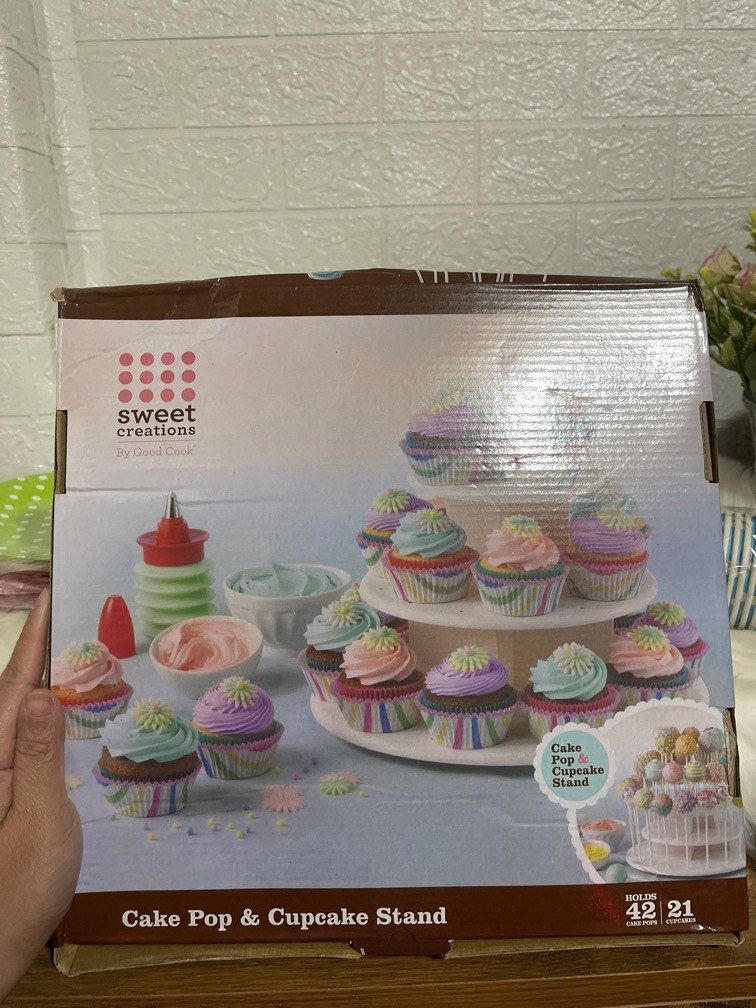 Cake Pop & Cupcake Stand (Category: Bakeware) located in Baguio. Submitted by claudnibela (Listing ID 1362231662, Image 1). Description: Used once.