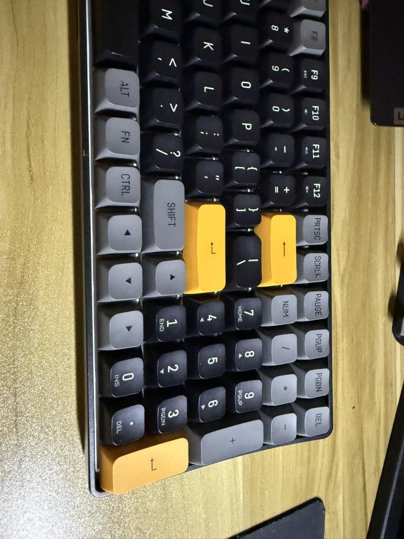 Darkflash GD100 Mechanical Keyboard (Category: Computer Keyboard) located in Cavite. Submitted by tris.preloved (Listing ID 1362231167, Image 2). Description: - Bought for almost 1.9k - Lady Owned - Purchased last March 19 - With original box - Used only for an hour to two per day (we had to switch to onsite f2f work so I was unable to use it) - Slightly negotiable Loc: Cavite/Manila.