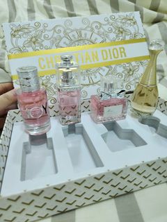 (Category: ) located in . Submitted by cherrykoh0306 (Listing ID 1362125402, Image 1). Description: .