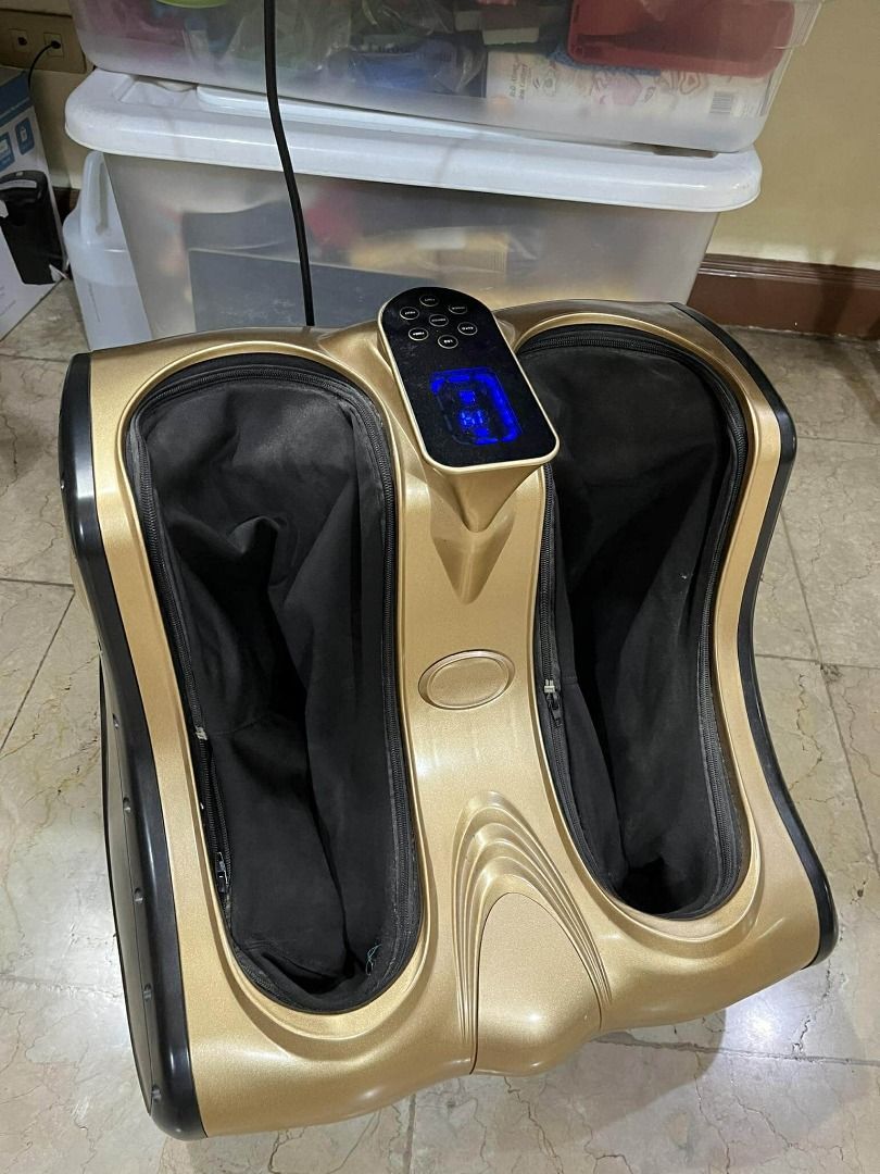 Foot Massage (Category: Massage Devices) located in Pasig City. Submitted by timothyfra75573 (Listing ID 1362211952, Image 2). Description: In good condition. Perfect while watching TV..