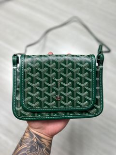 (Category: ) located in . Submitted by ALLGOOD_THRIFT (Listing ID 1362175551, Image 1). Description: .