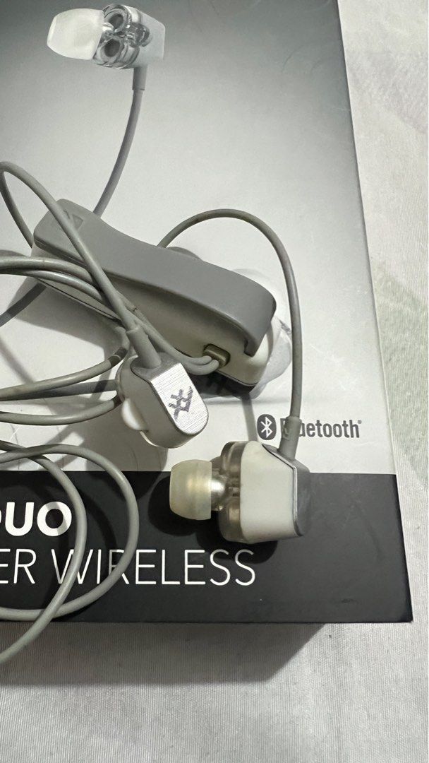 iFrogz Impulse Duo Bluetooth Wireless (Category: Portable Audio Accessories) located in Paranaque City. Submitted by .kiks (Listing ID 1362275778, Image 3). Description: Used wireless bluetooth headphones In ear with mic Comes with original box and manual Working (no issues beside signs of usage) See photos for condition. RFS: No longer using.