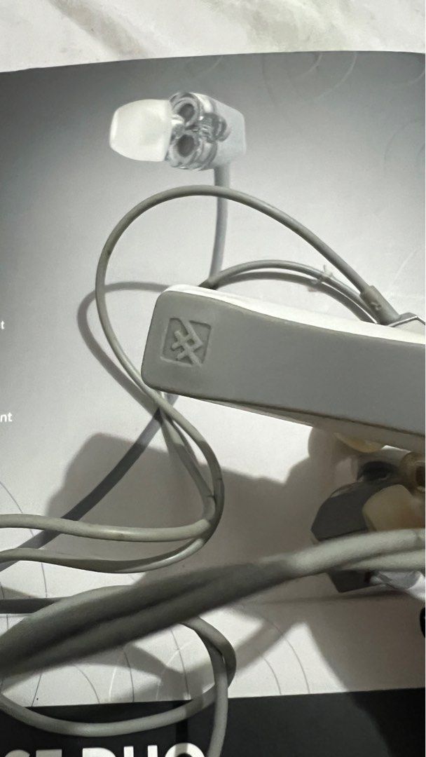 iFrogz Impulse Duo Bluetooth Wireless (Category: Portable Audio Accessories) located in Paranaque City. Submitted by .kiks (Listing ID 1362275778, Image 2). Description: Used wireless bluetooth headphones In ear with mic Comes with original box and manual Working (no issues beside signs of usage) See photos for condition. RFS: No longer using.