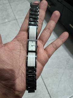(Kategori: ) berada di . Dikirim oleh Andi_Nday (ID iklan 1362274977, Gambar 1). Deskripsi: .