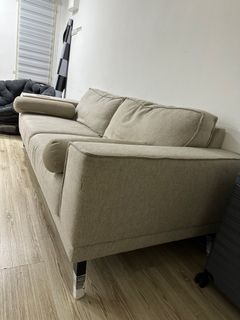 (Category: ) located in . Submitted by mixmatchpreloved (Listing ID 1362256966, Image 1). Description: .
