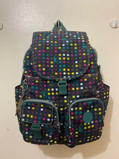 (Category: ) located in . Submitted by beam.arielle (Listing ID 1362244394, Image 1). Description: .