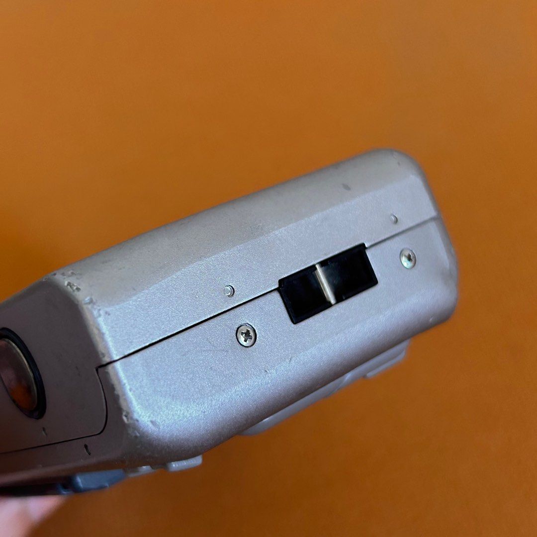 Konica Revio APS film camera (Category: Cameras) located in Manila. Submitted by pl4y_it_4g4in (Listing ID 1362235435, Image 3). Description: APS FILM NOT 35mm FILM Used Tested on battery only good working condition Flash ok Zoom in ok Zoom out ok .