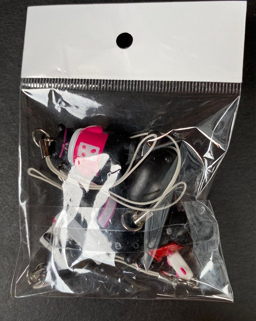 Kumamon keychains set of 5 (Category: Character Goods) located in Agoo. Submitted by collect12 (Listing ID 1362204894, Image 2). Description: Kumamon keychains set of 5.