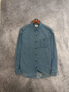 (Kategori: ) berada di . Dikirim oleh gethigh_secondhand (ID iklan 1362223989, Gambar 1). Deskripsi: .