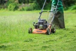 Lawn mower cutting64884978896001110