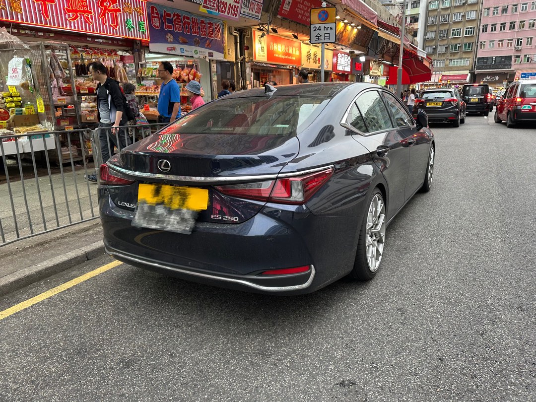 Lexus ES250 Premium Auto62863131878915112