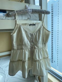 Lovito Cream/Apricot Casual Plain Lace Fabric Stitching Tank Top