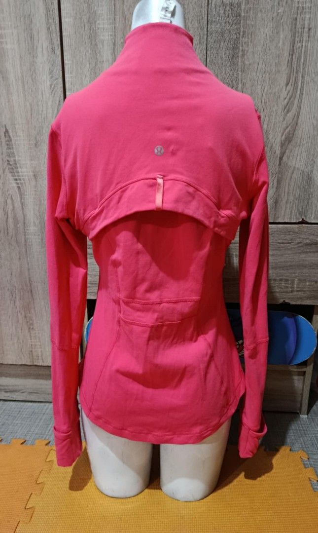 Lululemon pink define jacket (Category: Coats, Jackets and Outerwear) located in San Pedro. Submitted by thriftersthrift (Listing ID 1362291380, Image 2). Description: Width(inches) :16.5 Length(inches) :22.5 Good condition Already wash Color rate : 9/10 🌵ALL ITEMS ARE FROM UKAY BALE SO MANAGE YOUR EXPECTATION 🌵 ASK SELLER FOR MORE INFORMATION COLOR MAY CHANGE TRU LIGHTING.