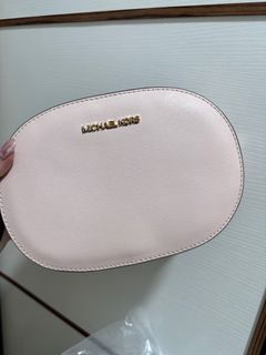 （分類：）位於 。 由 lcigfrd 提交（商品編號 1362178843，圖片 1）。簡介： 。