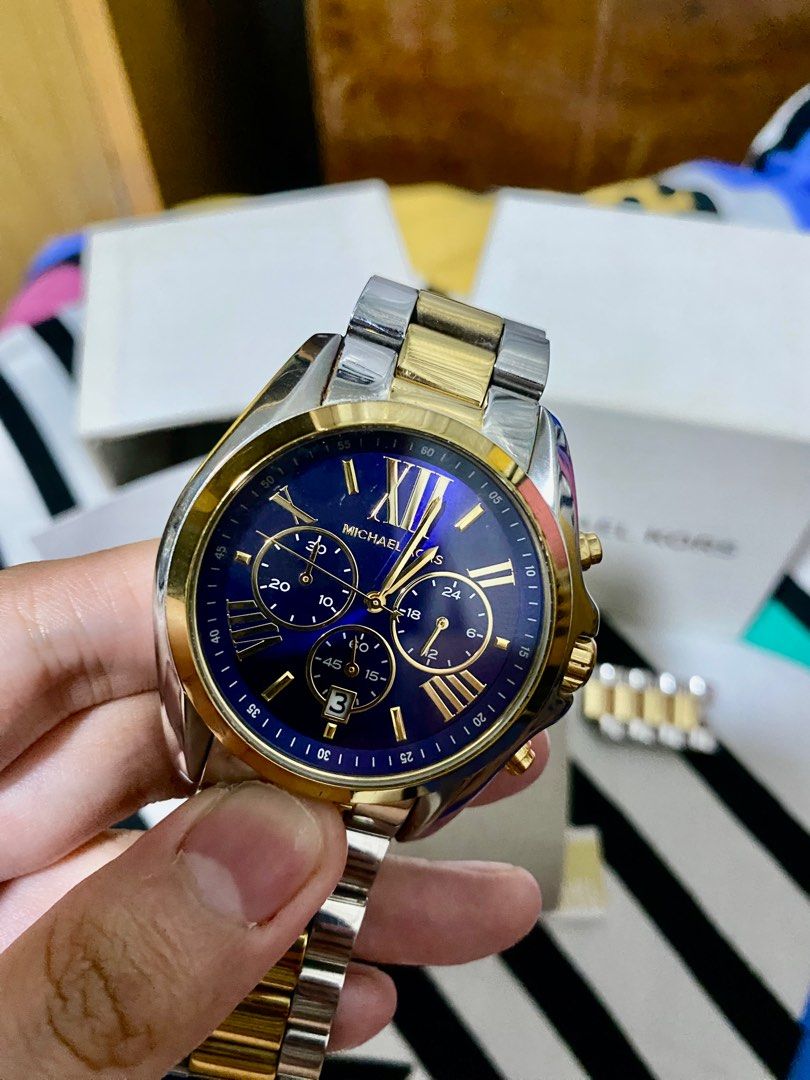 MICHAEL KORS MENS WATCH MK5976 (Category: Men's Watches) located in Subic. Submitted by xshannasdeclutterx (Listing ID 1362159782, Image 2). Description: ✅ 100% ORIGINAL WITH TAG ✅ USED ONLY FOR 5 MONTHS ✅ COMPLETE INCLUSIONS WITH ORIGINAL BOX ✅ NEED FUNDS FOR MY FATHERS MEDICAL .