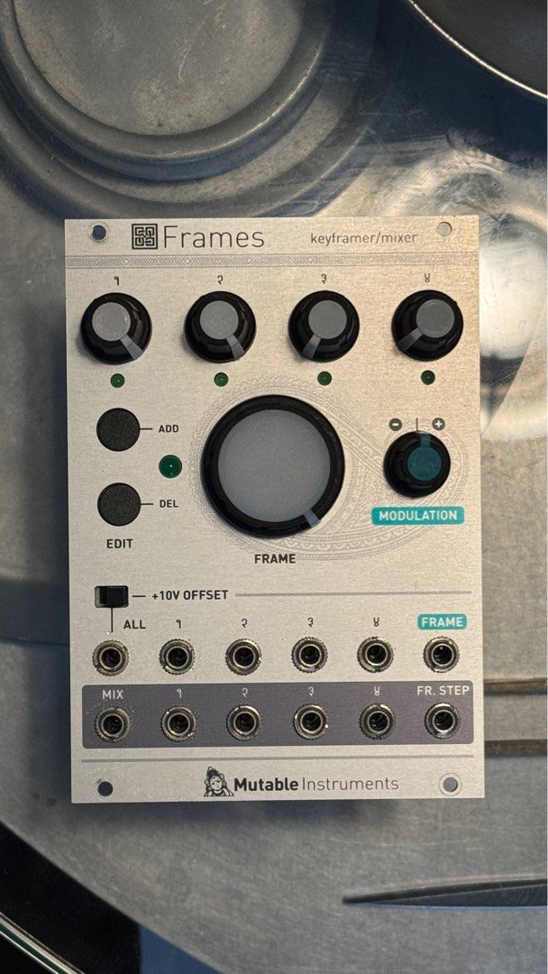 Mutable Instruments Frames eurorack modular synth （分類：樂器）位於 Hong Kong。 由 dorian001 提交（商品編號 1362168941，圖片 1）。簡介： Mutable Instruments Frames wo box, ribbon cable 。