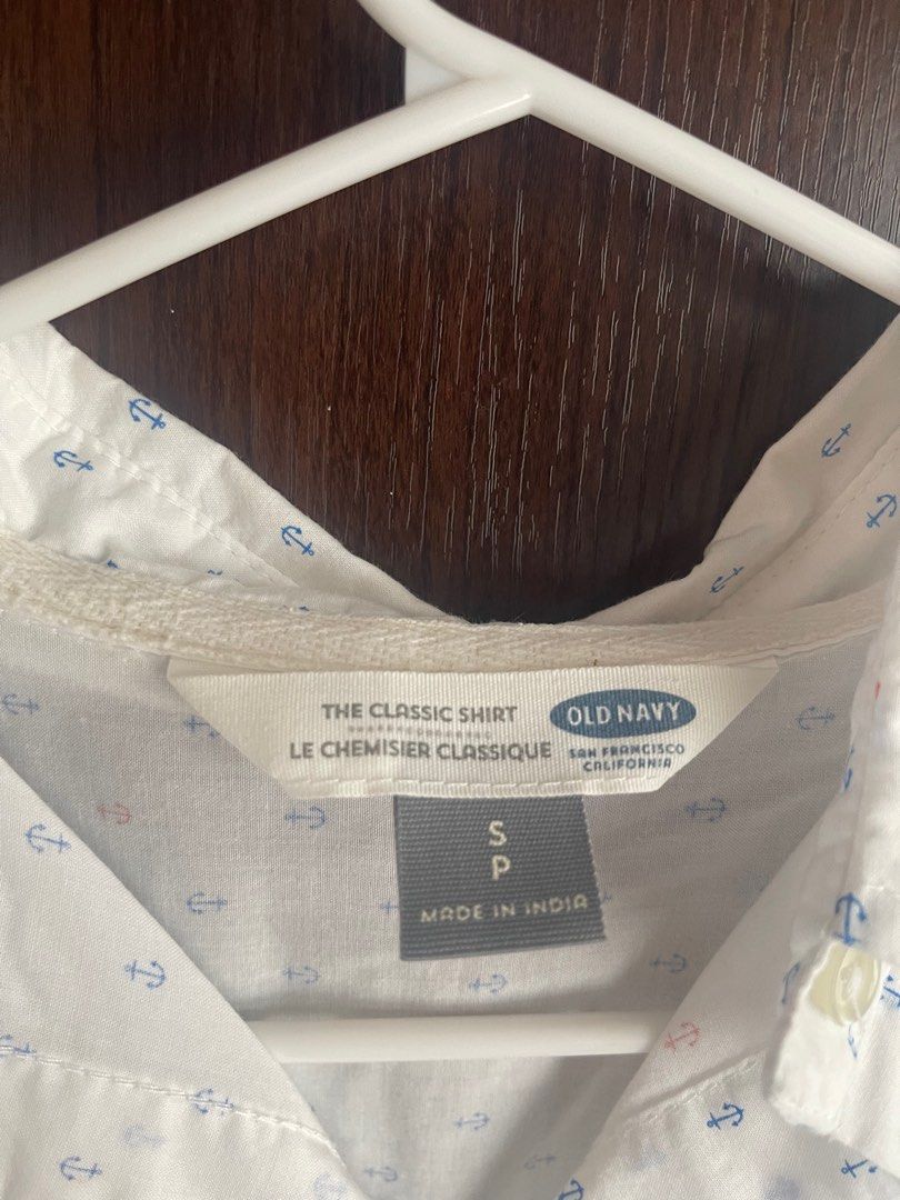 Old Navy Nautical White Long Sleeves (Category: Longsleeves) located in Makati City. Submitted by ablcn (Listing ID 1362129726, Image 2). Description: .