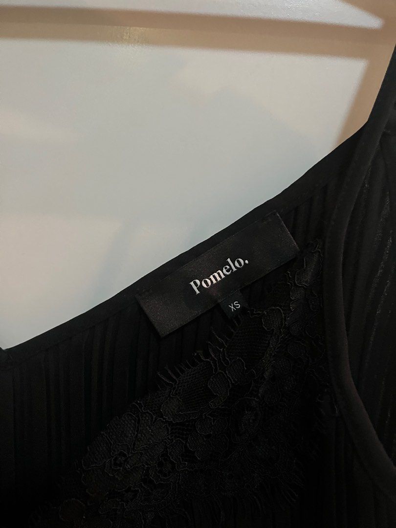 Pomelo Lace Blouse (Category: Blouses) located in Mandaluyong City. Submitted by blueliberationnotes (Listing ID 1362225716, Image 2). Description: Barely used!.