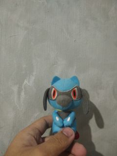 (Category: ) located in . Submitted by plushtrove (Listing ID 1362302192, Image 1). Description: .