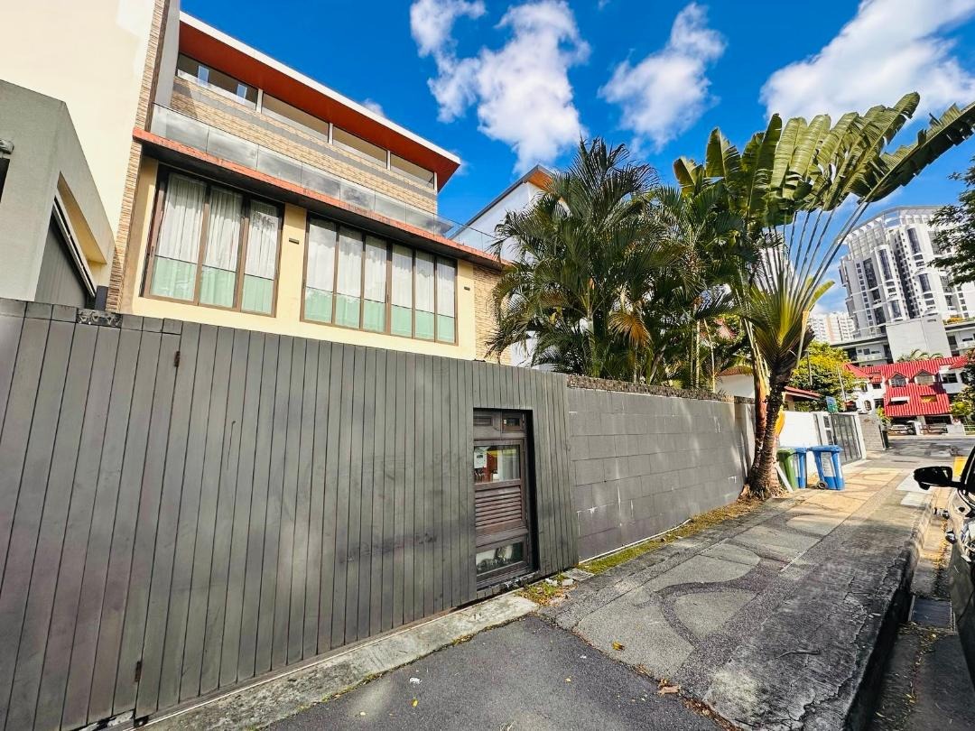 (Category: ) located in . Submitted by direct.developer.owner.sale (Listing ID 1362233073, Image 1). Description: .