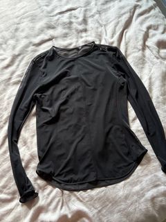 (Category: ) located in . Submitted by 164cm (Listing ID 1362191420, Image 1). Description: .
