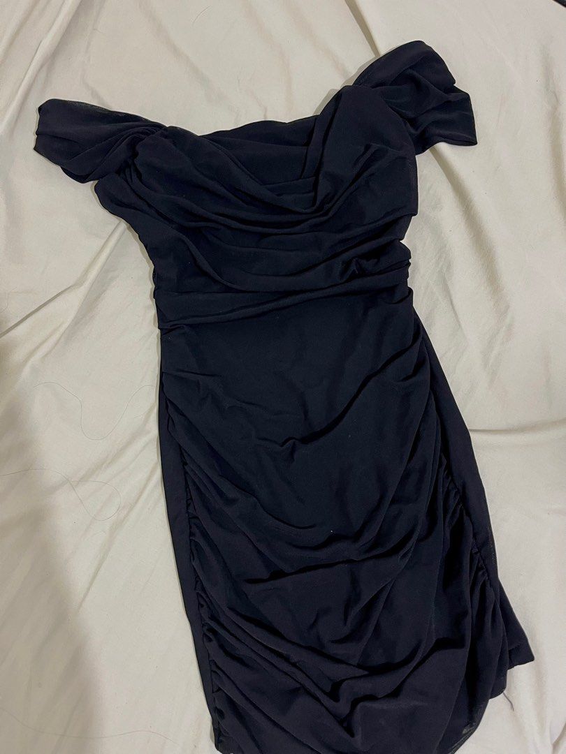 Shein Black Dress (Category: Dresses) located in Quezon City. Submitted by declutter1111 (Listing ID 1362230444, Image 2). Description: Used once at graduation. Fits XS-S frame.
