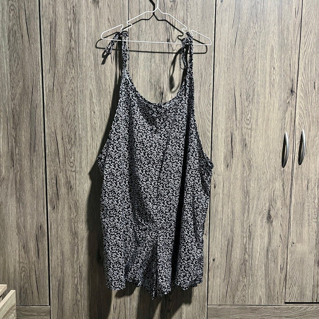 Shein Curve Romper - 1XL (Category: Rompers) located in Marikina City. Submitted by maya.declutters (Listing ID 1362229261, Image 1). Description: PERSONAL ITEMS / NOT FROM UKAY MOP: GCash / Bank Transfer Delivery: - Lalamove (7PM onwards) - J&T - Shipping fee will be shouldered by the buyer .