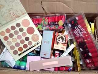 take all 100pcs. makeup bundle