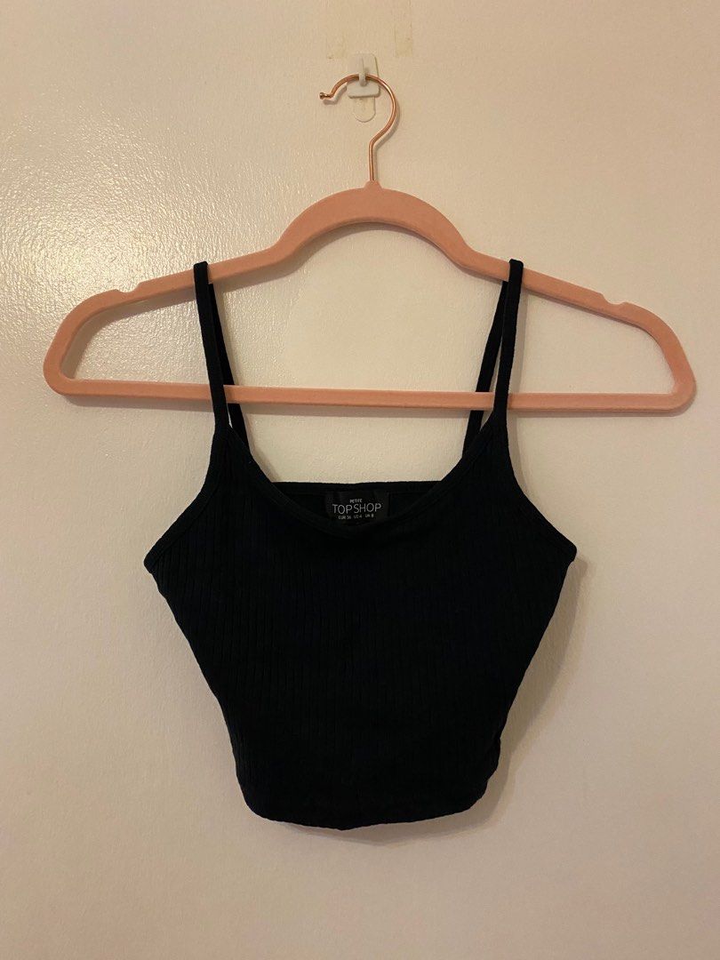 Topshop Black Crop Top - Petite (Category: Sleeveless) located in Taguig. Submitted by prelovedyard_ph (Listing ID 1362220049, Image 1). Description: Color: dark blue (but can pass as black) Size: S but petite so it runs small. Best for XS Design is ribbed / with lines No returns/refunds ❌ Last price posted. Lowballers will not be entertained / responded to. Thank you for your understanding. Shipping out from Taguig or Makati Delivery Options: - 