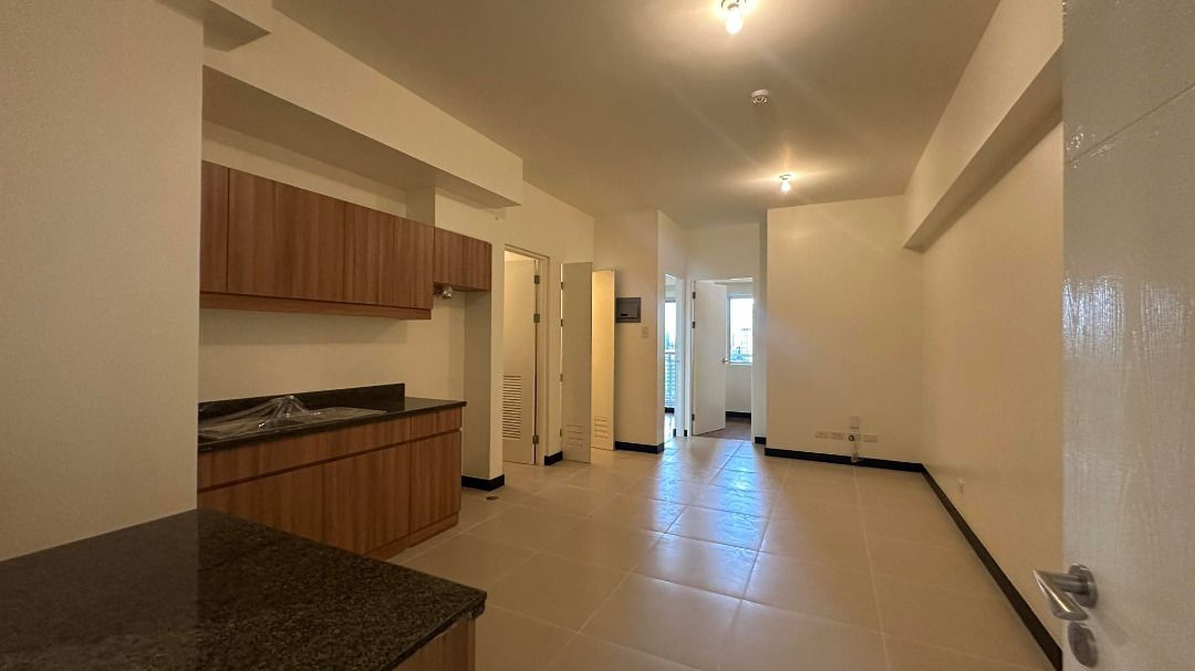 Picture Idea: Unfurnished 2 Bedroom With Parking In Kai Gardens Residences