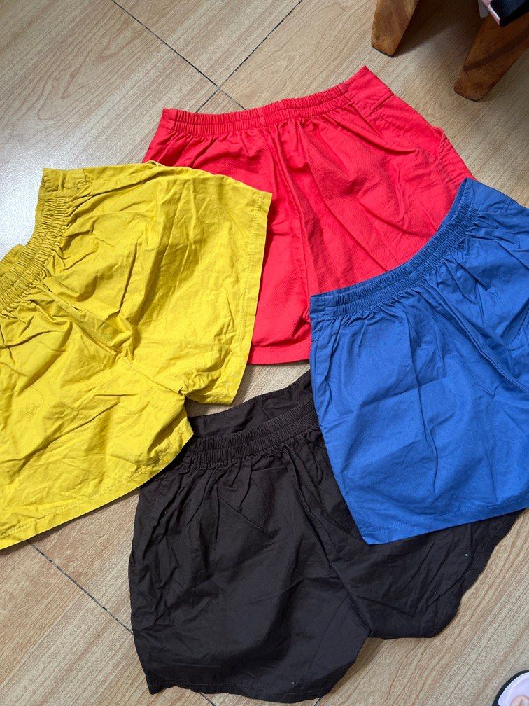 Zara inspired Summer shorts - Take all (Category: Shorts) located in Paranaque City. Submitted by ktpurrr (Listing ID 1362156757, Image 2). Description: Zara inspired summer short. No fading. Garterized back Fits up to 31 inches waist.