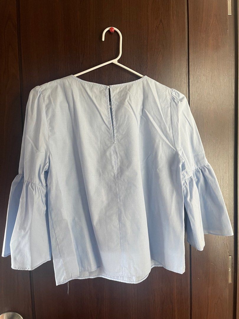 Zara Long Sleeve Blouse with Pearls (Category: Blouses) located in Makati City. Submitted by ablcn (Listing ID 1362129521, Image 2). Description: First S-M.