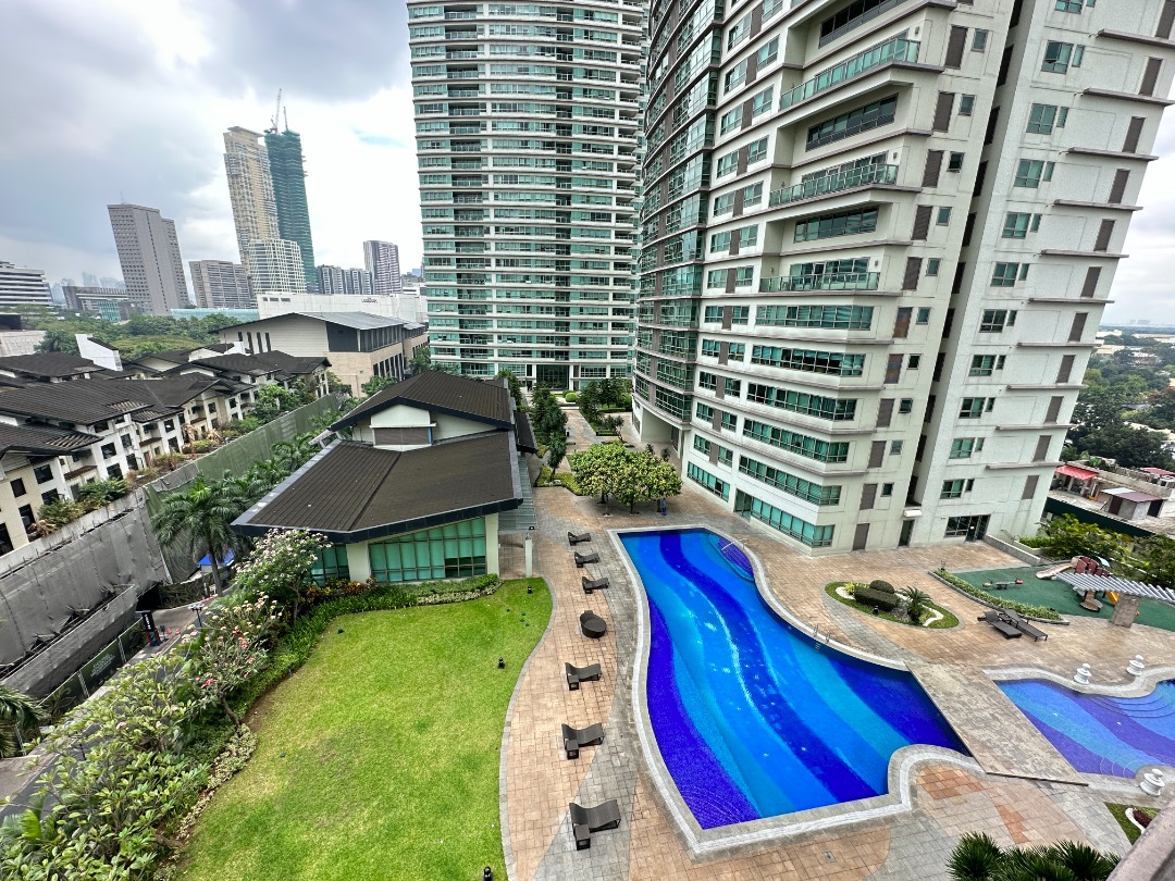 (Category: ) located in . Submitted by rightrealestate (Listing ID 1362404547, Image 1). Description: .