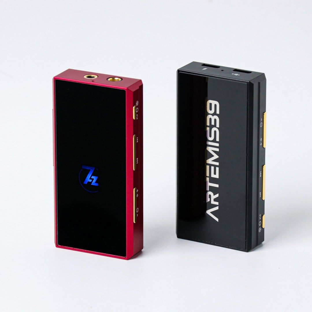 7HZ Artemis39 (Artemis 39) HI-RES Bluetooth Digital Audio DAC/AMP - Local Warranty (Category: Other Audio Equipment) located in Singapore. Submitted by easonmusic7 (Listing ID 1362397749, Image 1). Description: Brand New 1 Year Warranry Compact and Durable Metal Casing ES9039Q2M DAC for Superior Sound Quality Long-Lasting 1100mAh Battery Versatile 3.5mm Single-Ended and 4.4mm Balanced Dual Outputs High-Quality Bluetooth Functionality Built-In Mic