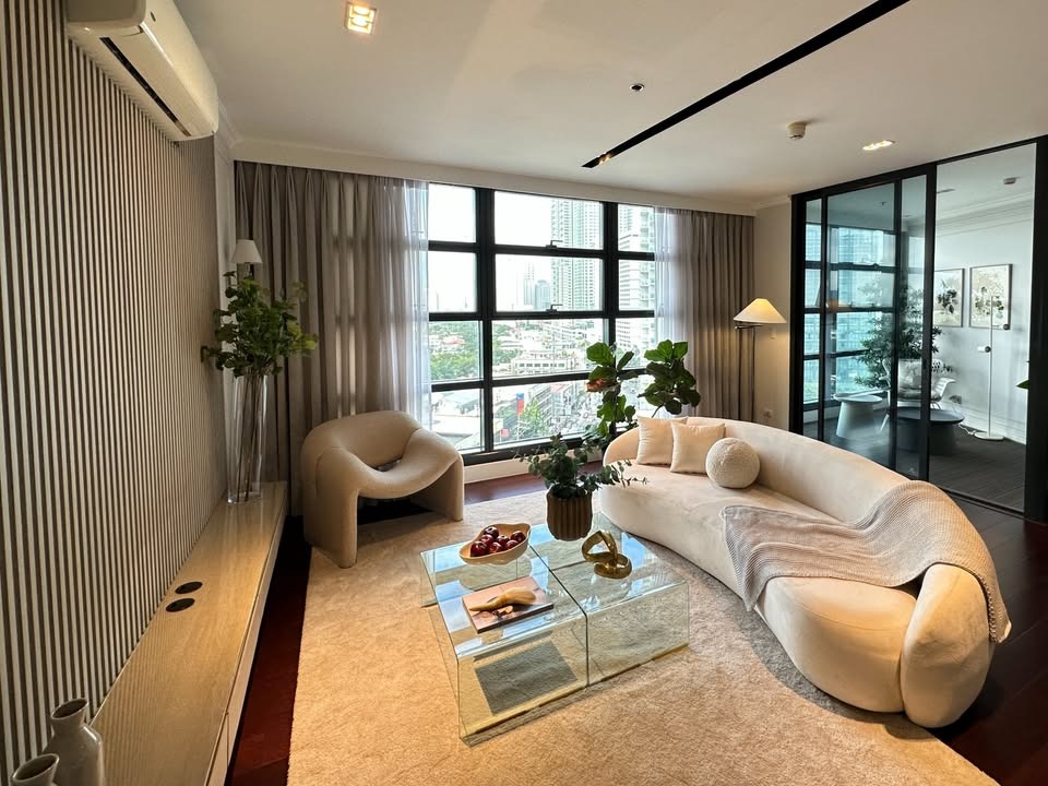 (Category: ) located in . Submitted by rightrealestate (Listing ID 1291089931, Image 1). Description: .