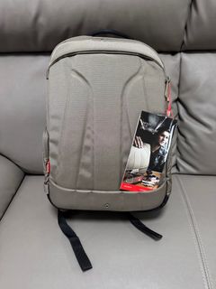 全新 Manfrotto Veloce III 相機背包629405147075861128