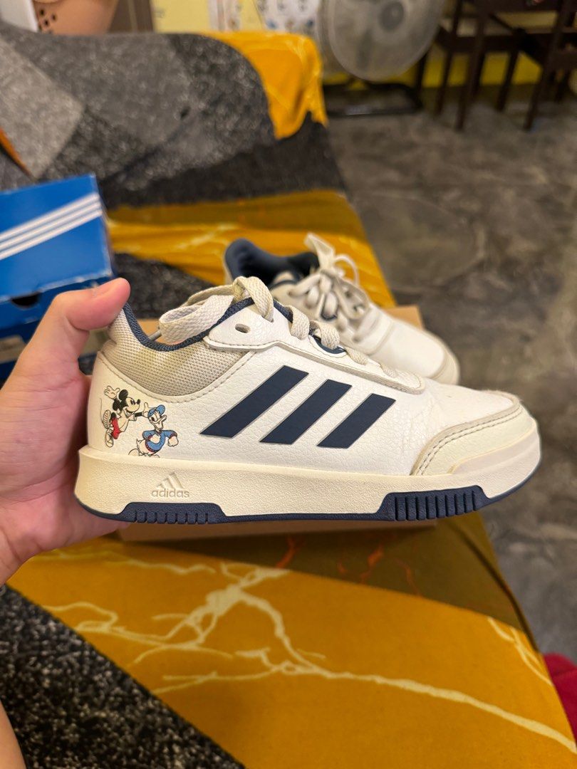 Adidas Shoes (Category: Babies & Kids Fashion) located in Manila. Submitted by jam96 (Listing ID 1362452943, Image 2). Description: Adidas Shoes used but not abused Size 12K Original Price 2,300.