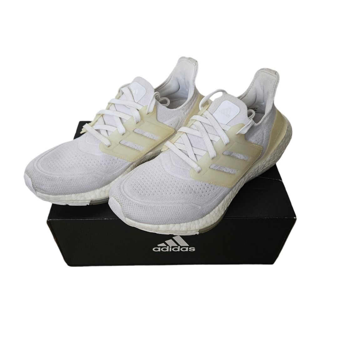 Adidas Ultraboost 21 W (Category: Sneakers) located in Manila. Submitted by tif.decluttertime (Listing ID 1362433307, Image 1). Description: SRP: ₱9,500.00 Size: UK 4.5 / US 6 Color Way: White Need: Shoe Cleaning.