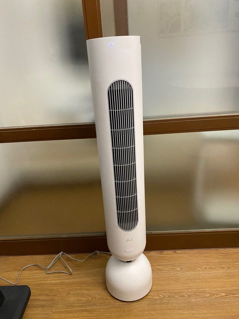 Fan (Category: Fans) located in Quezon City. Submitted by cjapparelontiktok (Listing ID 1362460072, Image 2). Description: NO ISSUE‼️ Location: Cubao/ Megamall for fast transaction please text: 0909 062 1586 .