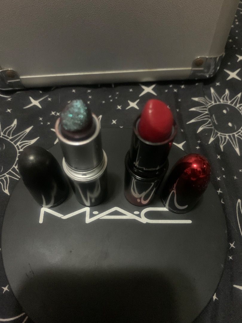 Authentic MAC Lippies set (Category: Makeup) located in Dasmarinas. Submitted by fameandfad (Listing ID 1362453456, Image 3). Description: Take 2 for 600 ( mirror not included) bought 2k+ RFS: not using anymore.