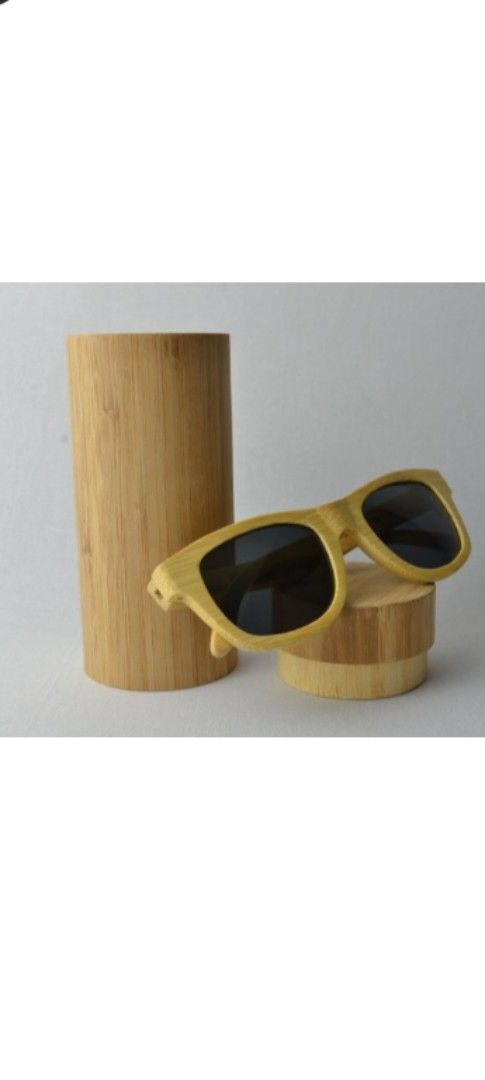 Bamboo Polarized Sunglasses Wayfarer (Category: Sunglasses & Eyewear) located in Makati City. Submitted by path.walker (Listing ID 1362334211, Image 2). Description: .