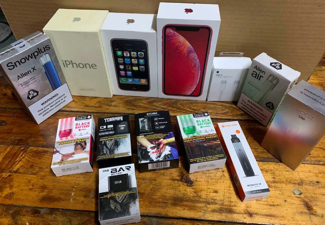 Device Batteries (Category: Massage Devices) located in Pasig City. Submitted by askabel (Listing ID 1362453795, Image 1). Description: all devices were used for only 1 pod. pagka ubos ng laman, dna ginamit. like new, working lahat.. still with their original box. 9 pcs. bought them for almost 2k. take all po tayo… package price. 1k na lang lahat props lang kahon ng mga cp, para hindi masita...
